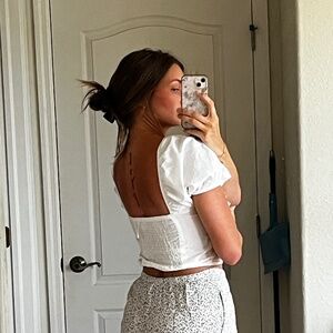 White Puff Sleeve Crop Top